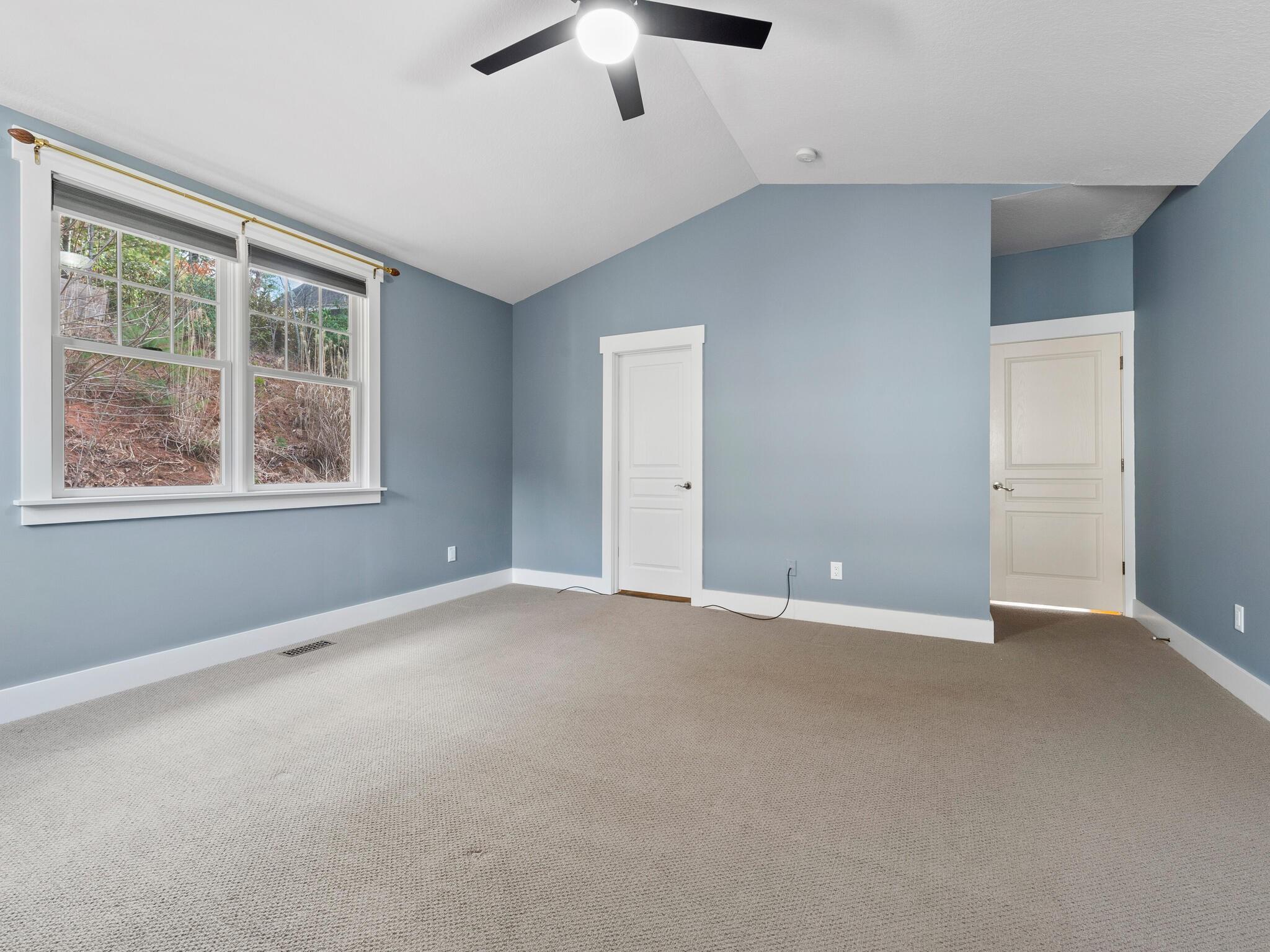 17 Oakhaven Terrace Asheville NC 28803