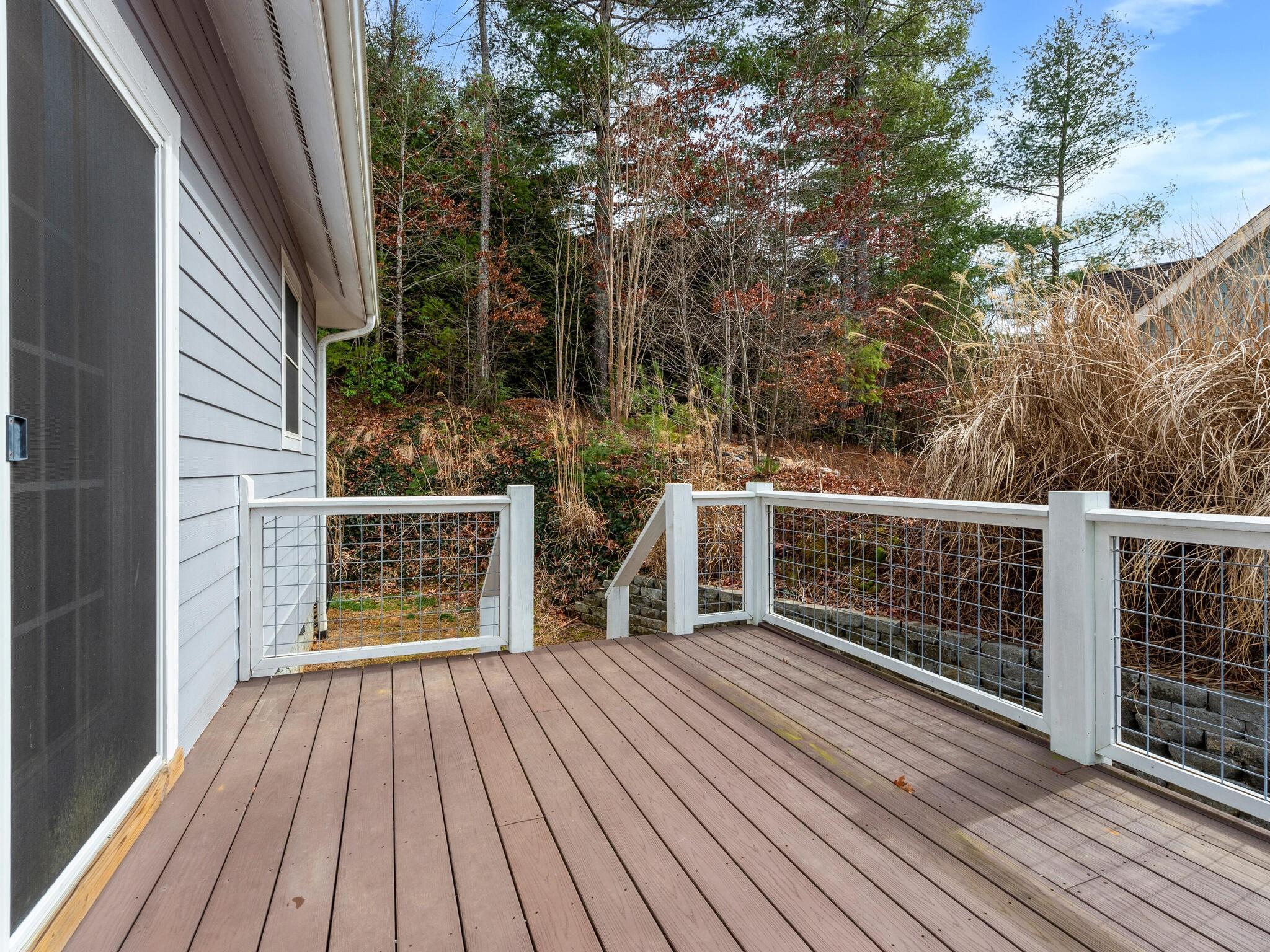 17 Oakhaven Terrace Asheville NC 28803