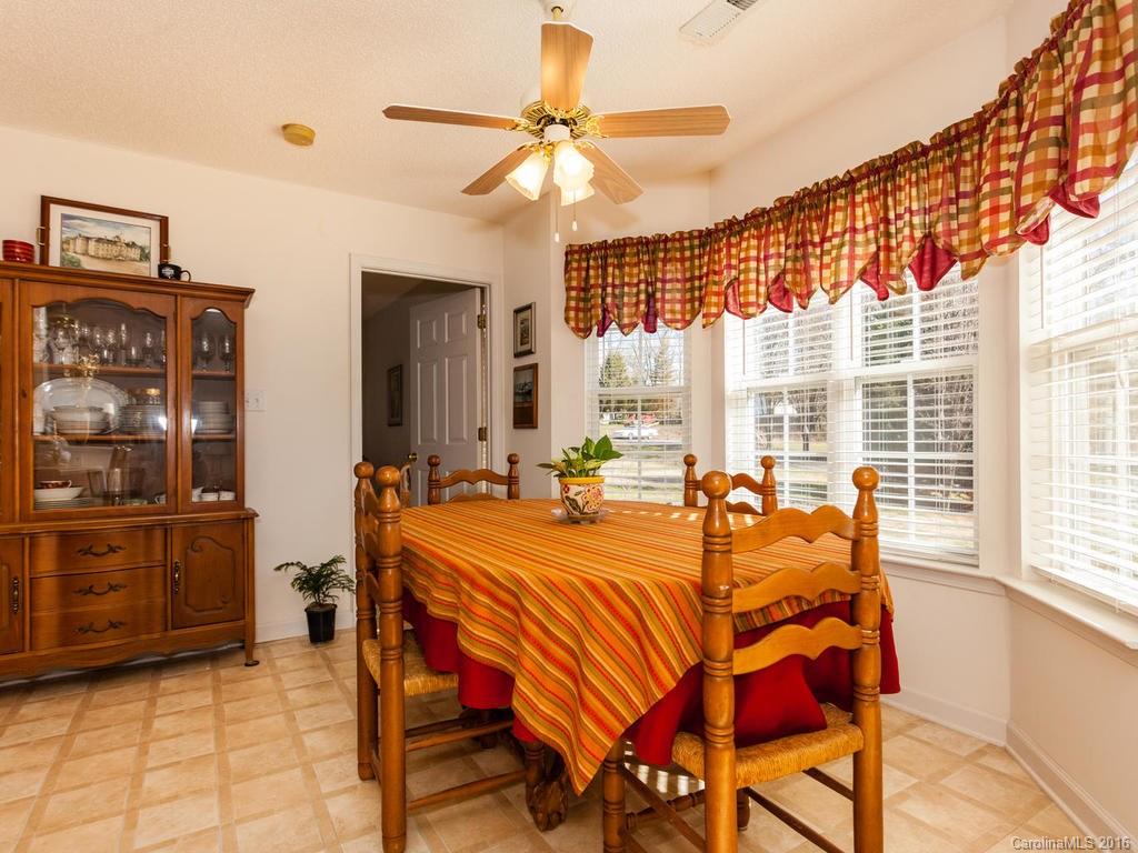 17 Robin Way Candler NC 28715