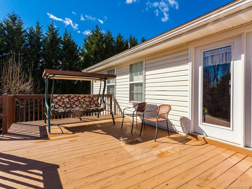 17 Robin Way Candler NC 28715