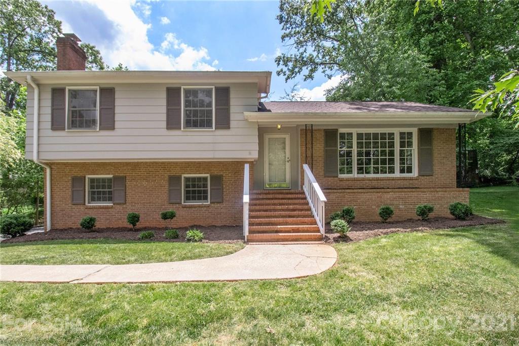 7029 Tabor Lane Charlotte NC 28211
