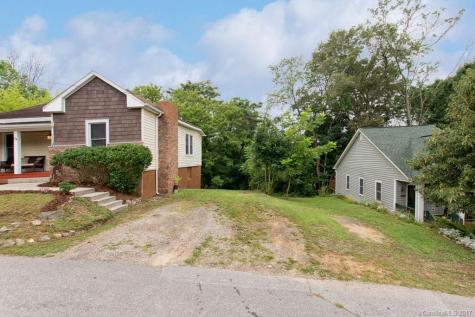 24 Richie Street Asheville NC 28801