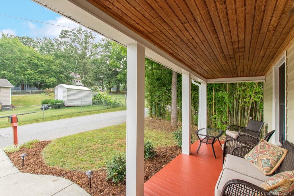 24 Richie Street Asheville NC 28801
