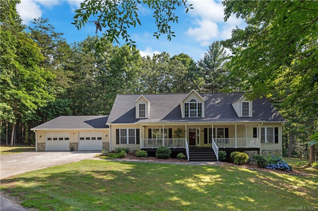 5 Trotters Circle Asheville NC 28803