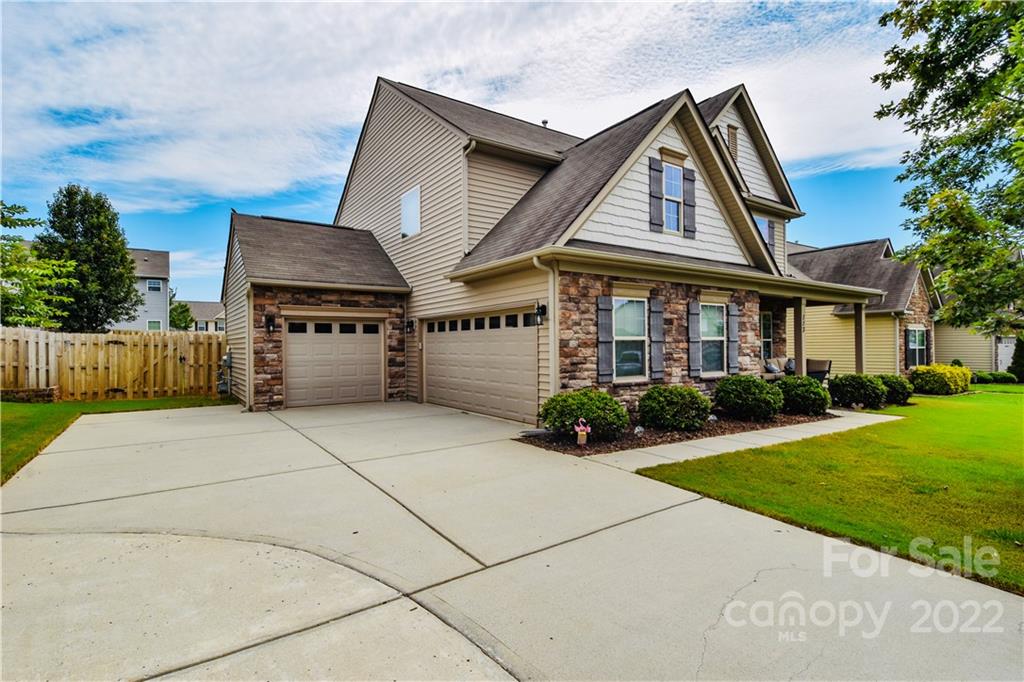 113 Karlstad Lane Mooresville NC 28115