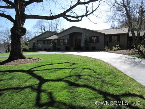 100 Red Fox Lane Flat Rock NC 28731