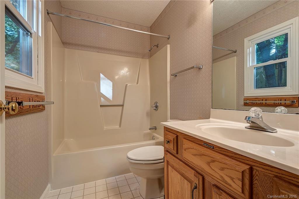 65 Foxberry Drive Arden NC 28704
