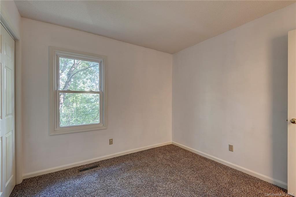 65 Foxberry Drive Arden NC 28704