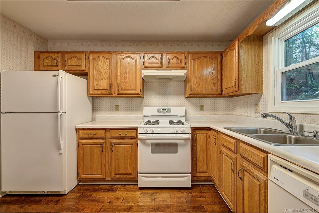 65 Foxberry Drive Arden NC 28704