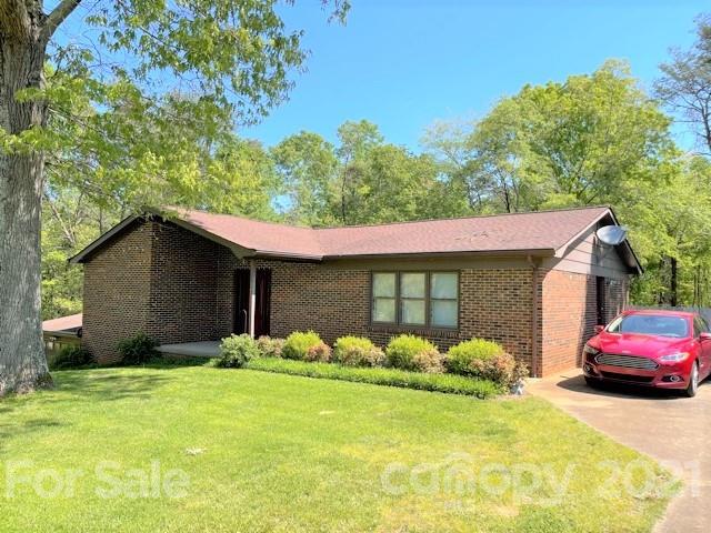 134 W Melissa Lane Forest City NC 28043