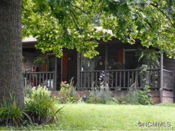 38 Evergreen Avenue Asheville NC 28806