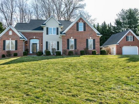 19 Tuscany Lane Fletcher NC 28732