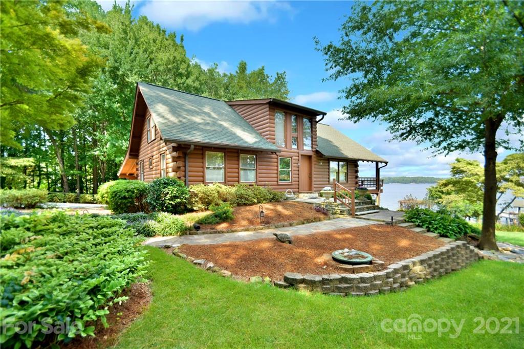 1856 Hagers Point Lane Denver NC 28037