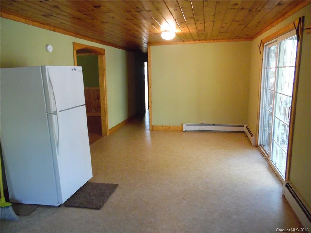 170 Bird Haven Lane Brevard NC 28712