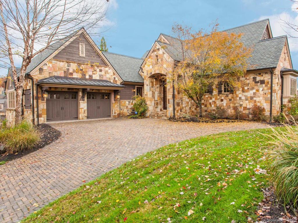 592 Walnut Valley Parkway Arden NC 28704