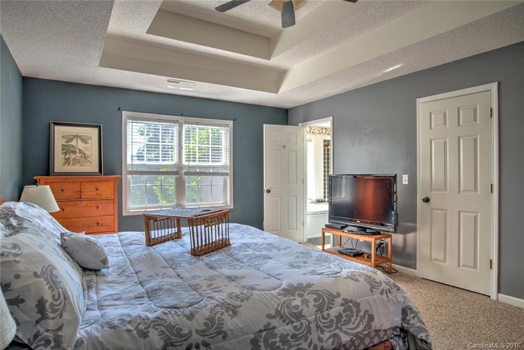 5 Westmont Drive Asheville NC 28806