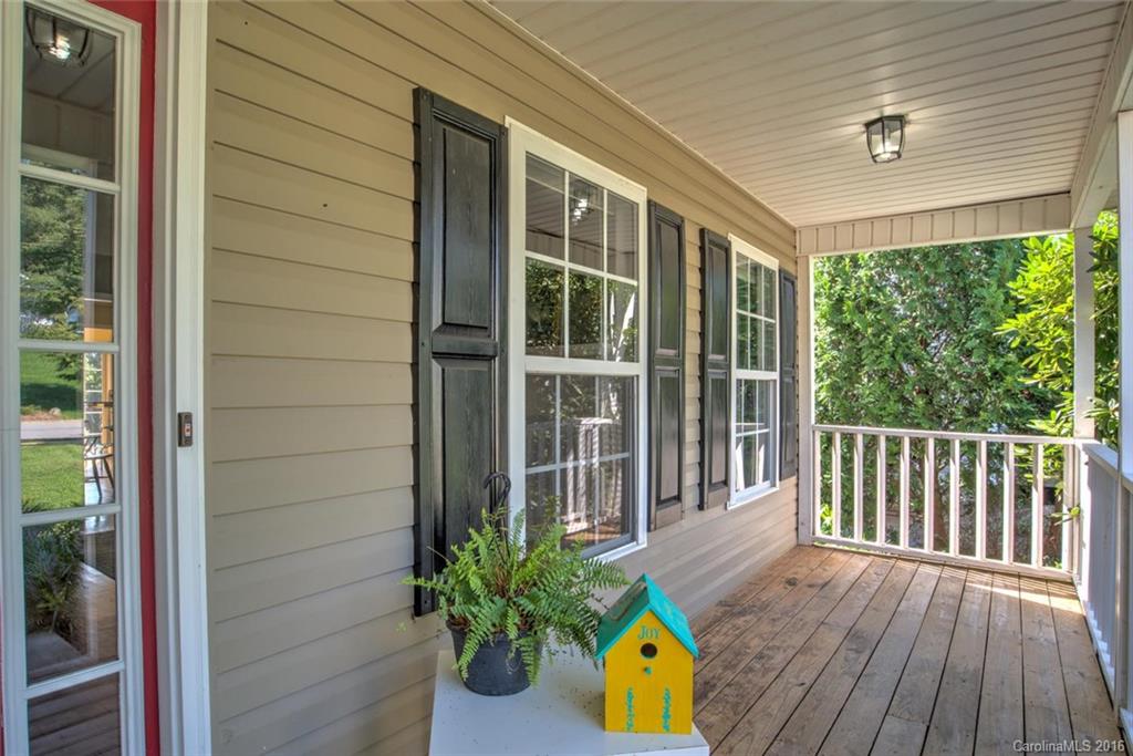 5 Westmont Drive Asheville NC 28806