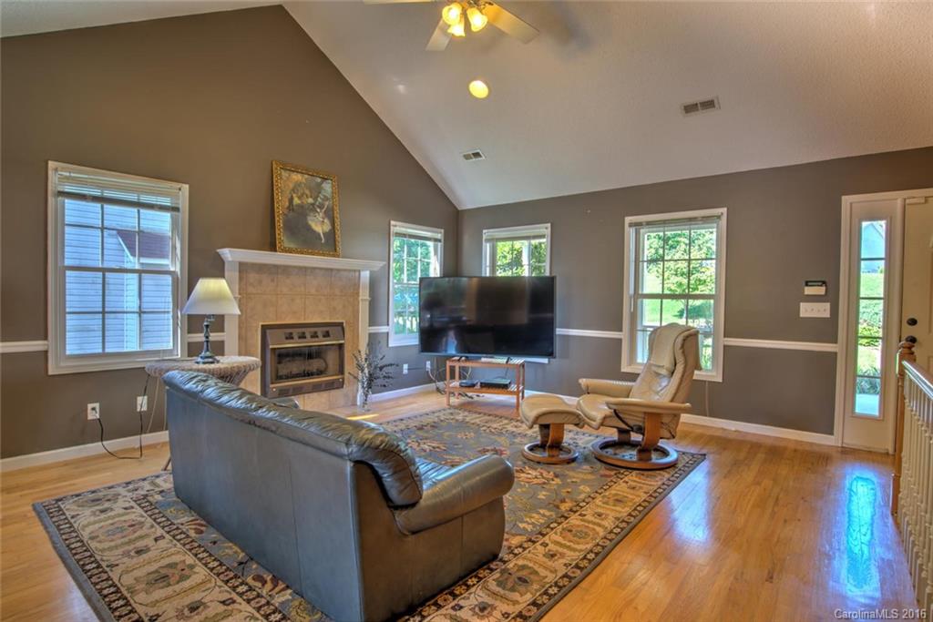5 Westmont Drive Asheville NC 28806