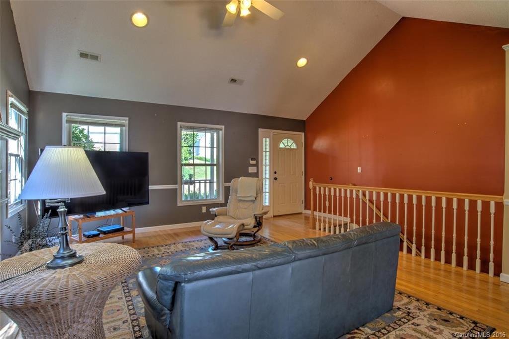 5 Westmont Drive Asheville NC 28806