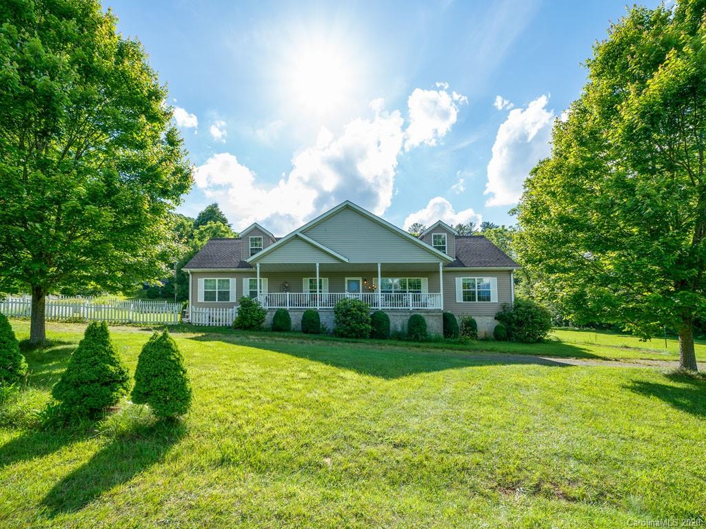 50 White Oak Road Burnsville NC 28714