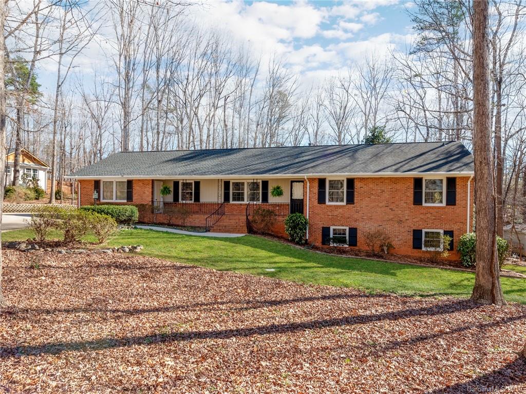 801 Courtney Lane Matthews NC 28105