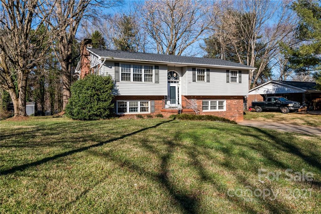 3833 22nd Street NE Hickory NC 28601