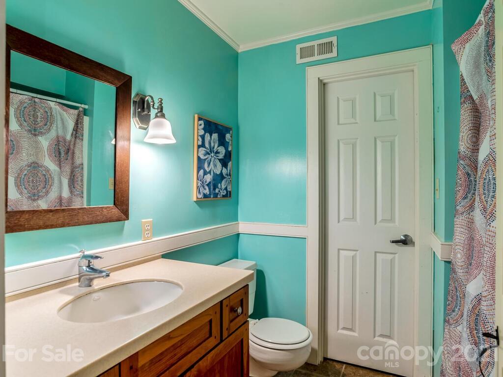135 Layfield Drive Waynesville NC 28786