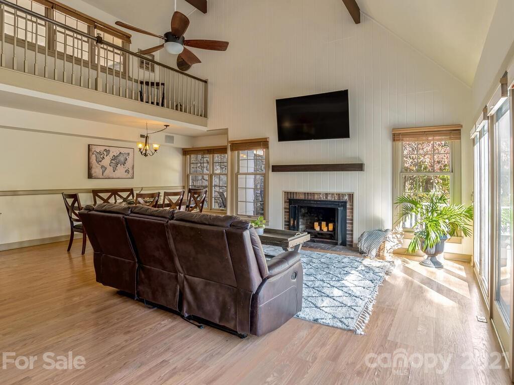 135 Layfield Drive Waynesville NC 28786