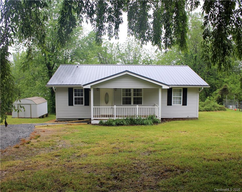 358 Stepp Avenue Hendersonville NC 28739