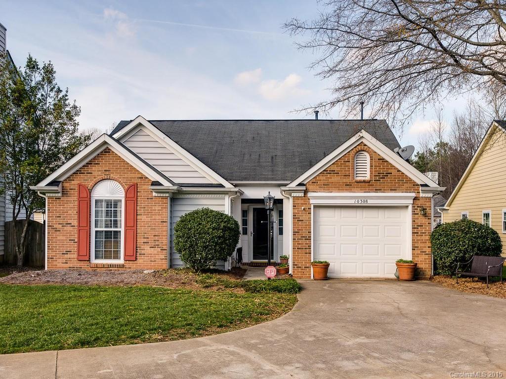 10308 Battle Court Charlotte NC 28215