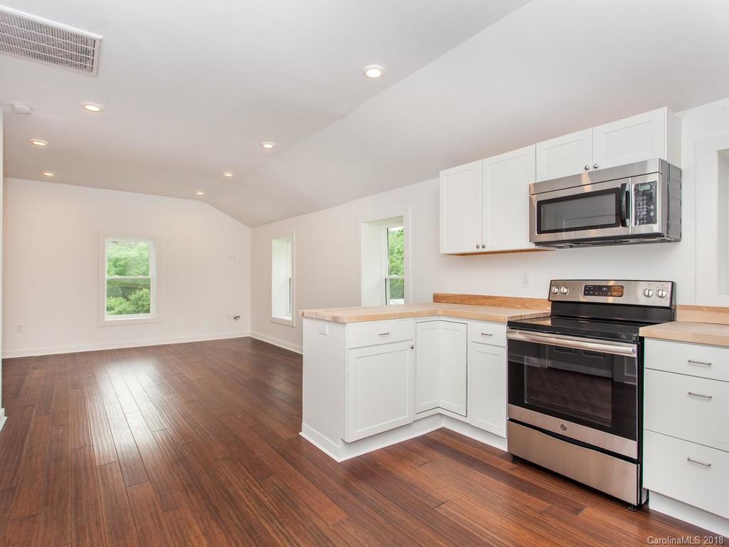 194 Cedar Hill Road Asheville NC 28806