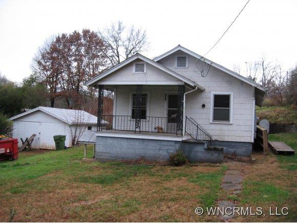 143 Lower Edgewood Road Candler NC 28715