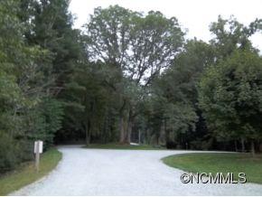 137 Lands End Drive West Hendersonville NC 28791