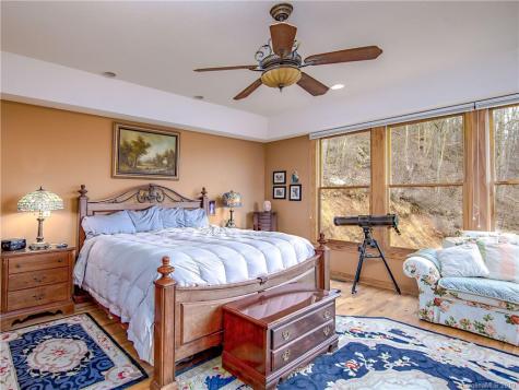 778 Running Deer Lane Mars Hill NC 28754