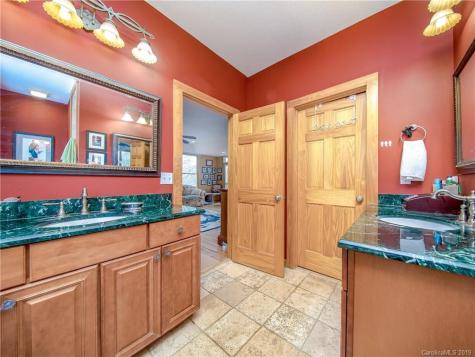 778 Running Deer Lane Mars Hill NC 28754