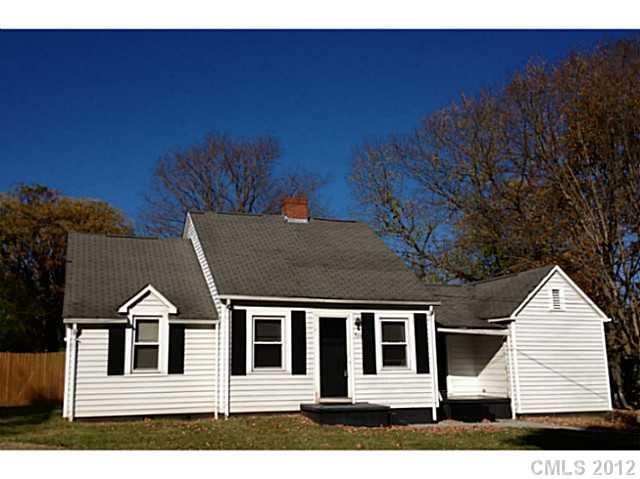 529 Hartness Road Statesville NC 28677