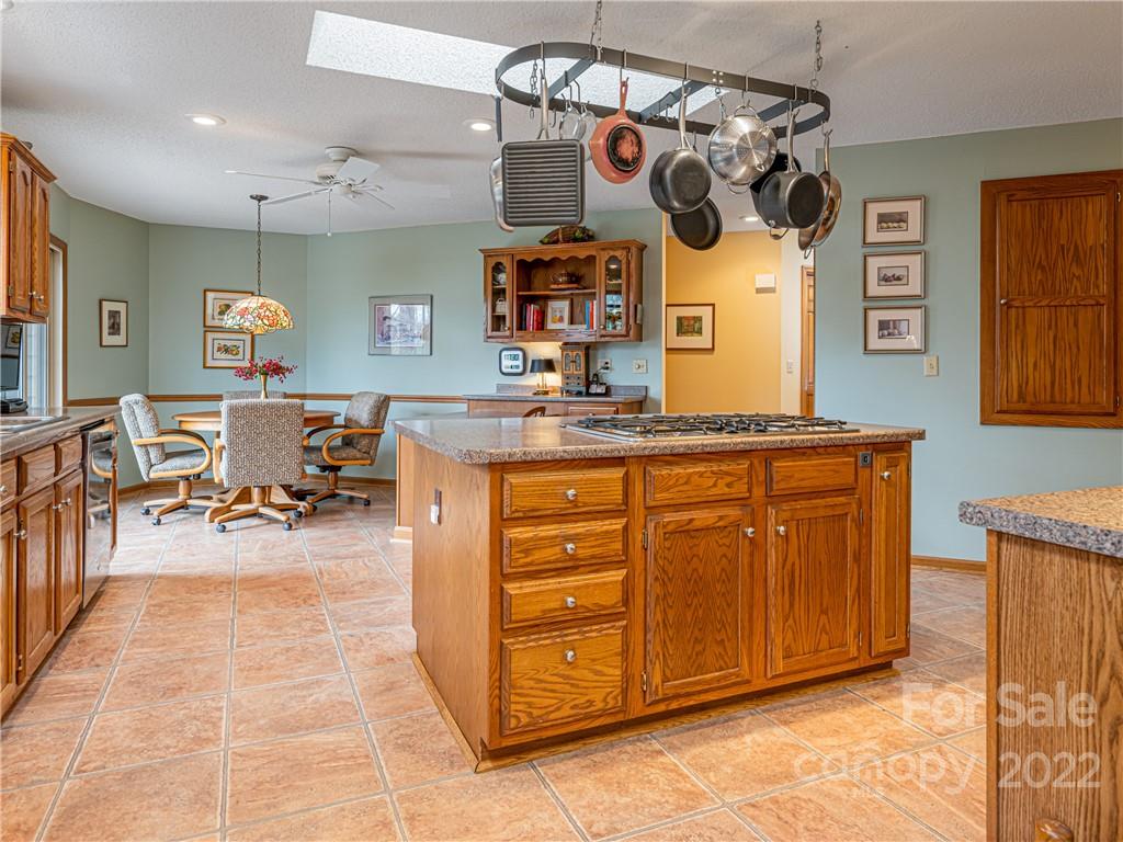 9 Brody Trail Asheville NC 28804