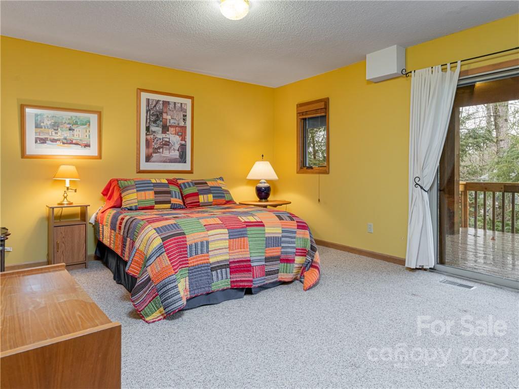 9 Brody Trail Asheville NC 28804