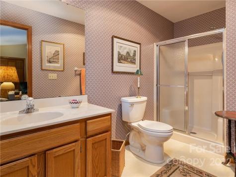 9 Brody Trail Asheville NC 28804