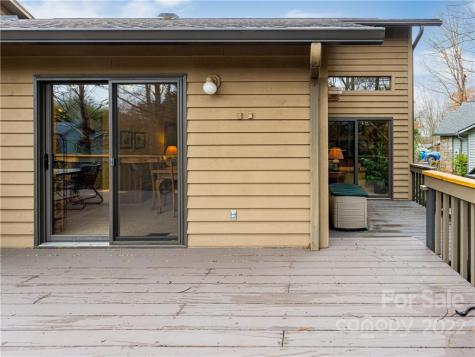 9 Brody Trail Asheville NC 28804