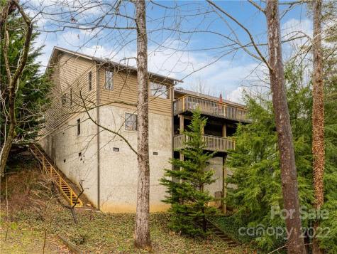 9 Brody Trail Asheville NC 28804