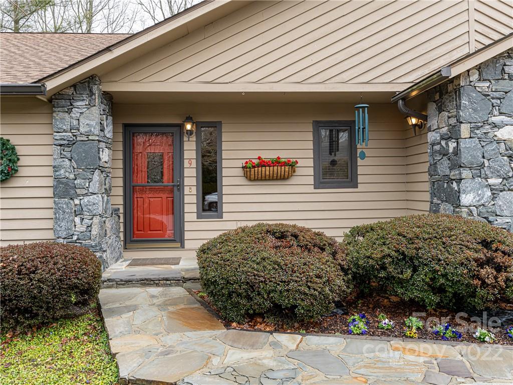 9 Brody Trail Asheville NC 28804