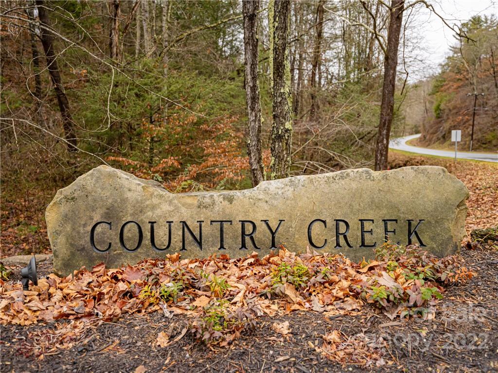 9 Brody Trail Asheville NC 28804