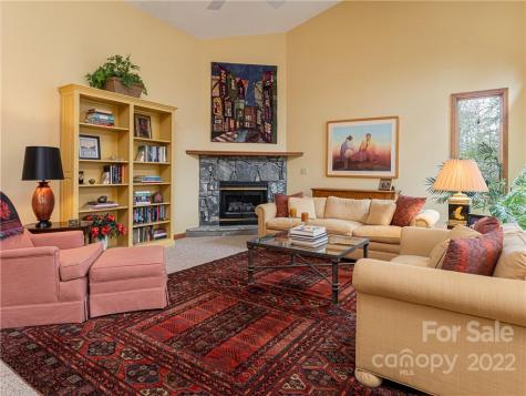 9 Brody Trail Asheville NC 28804