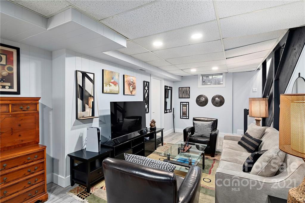 5 Brookside Road Asheville NC 28803