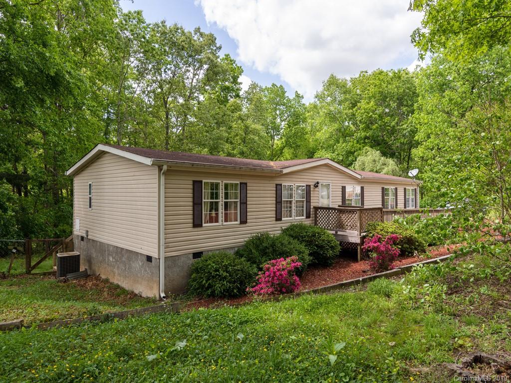 16 Dill Lane Fairview NC 28730