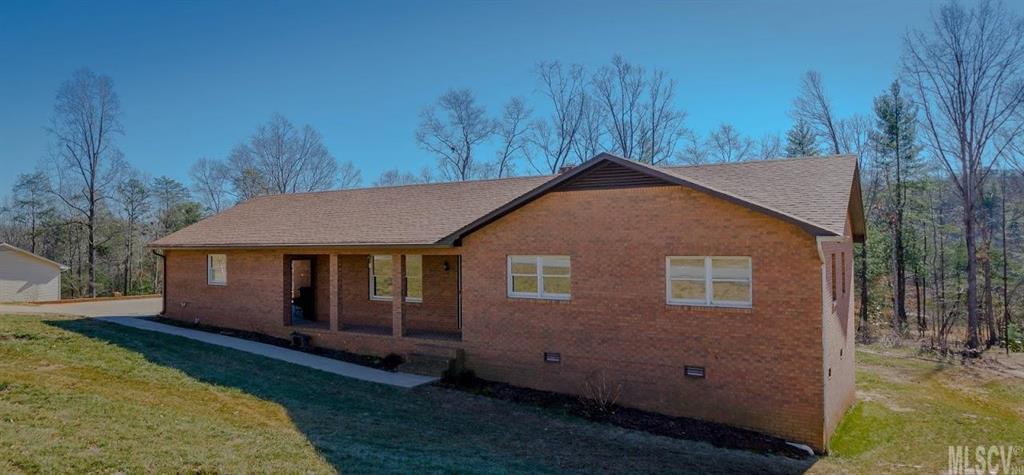 2015 Briarwood Drive Morganton NC 28655