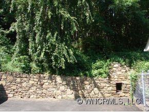 85 Woodbury Road Asheville NC 28804