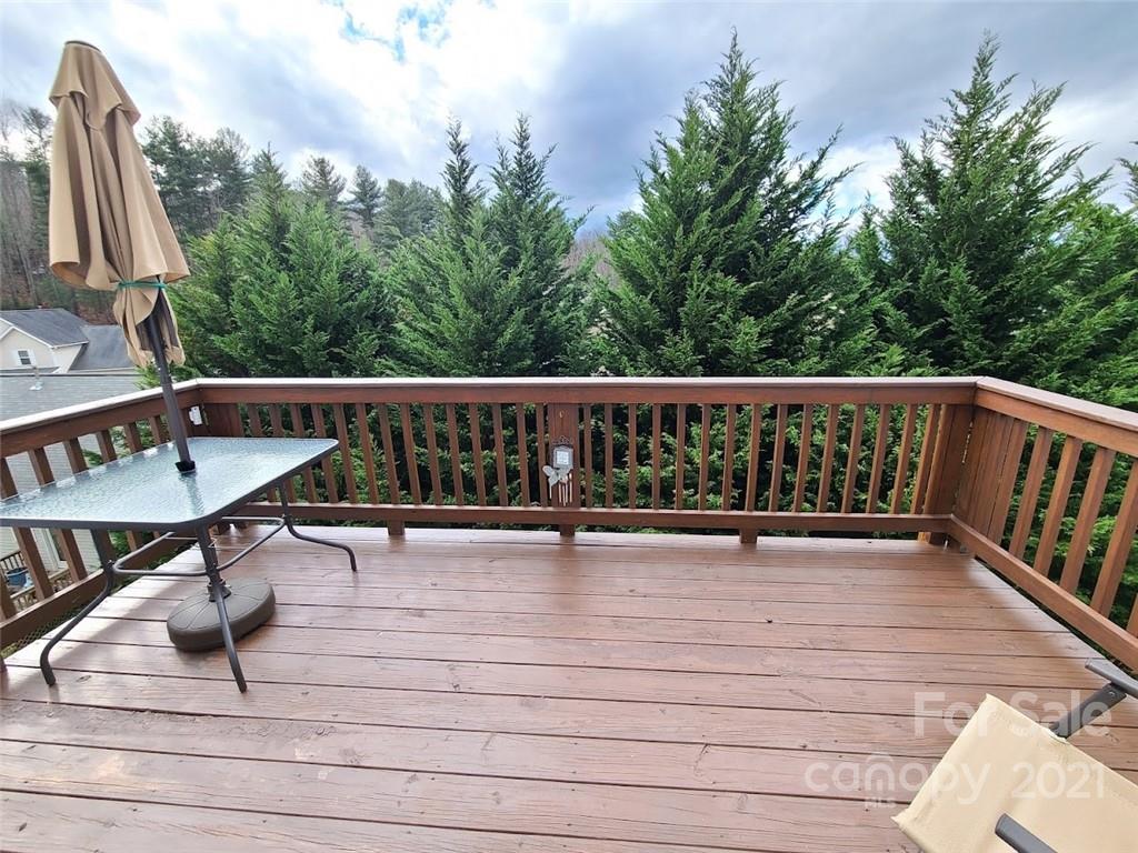 120 Fallen Spruce Drive Asheville NC 28806