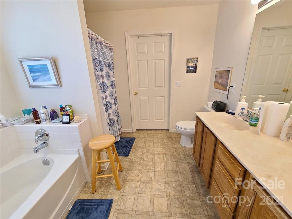 120 Fallen Spruce Drive Asheville NC 28806